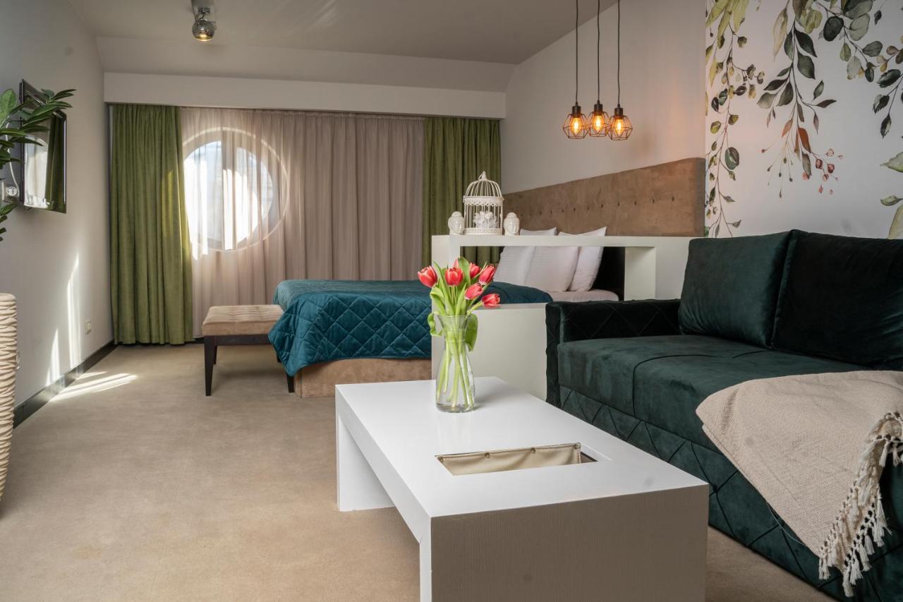 Akacija Luxury Suites Beograd Ngoại thất bức ảnh