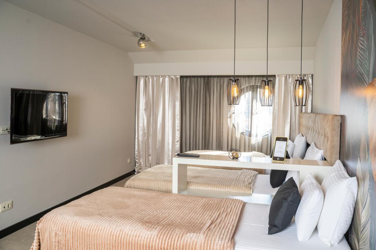 Akacija Luxury Suites Beograd Ngoại thất bức ảnh