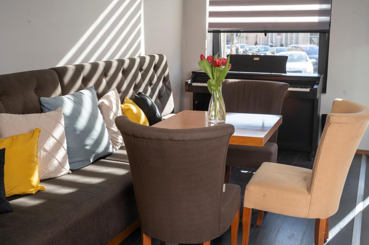 Akacija Luxury Suites Beograd Ngoại thất bức ảnh