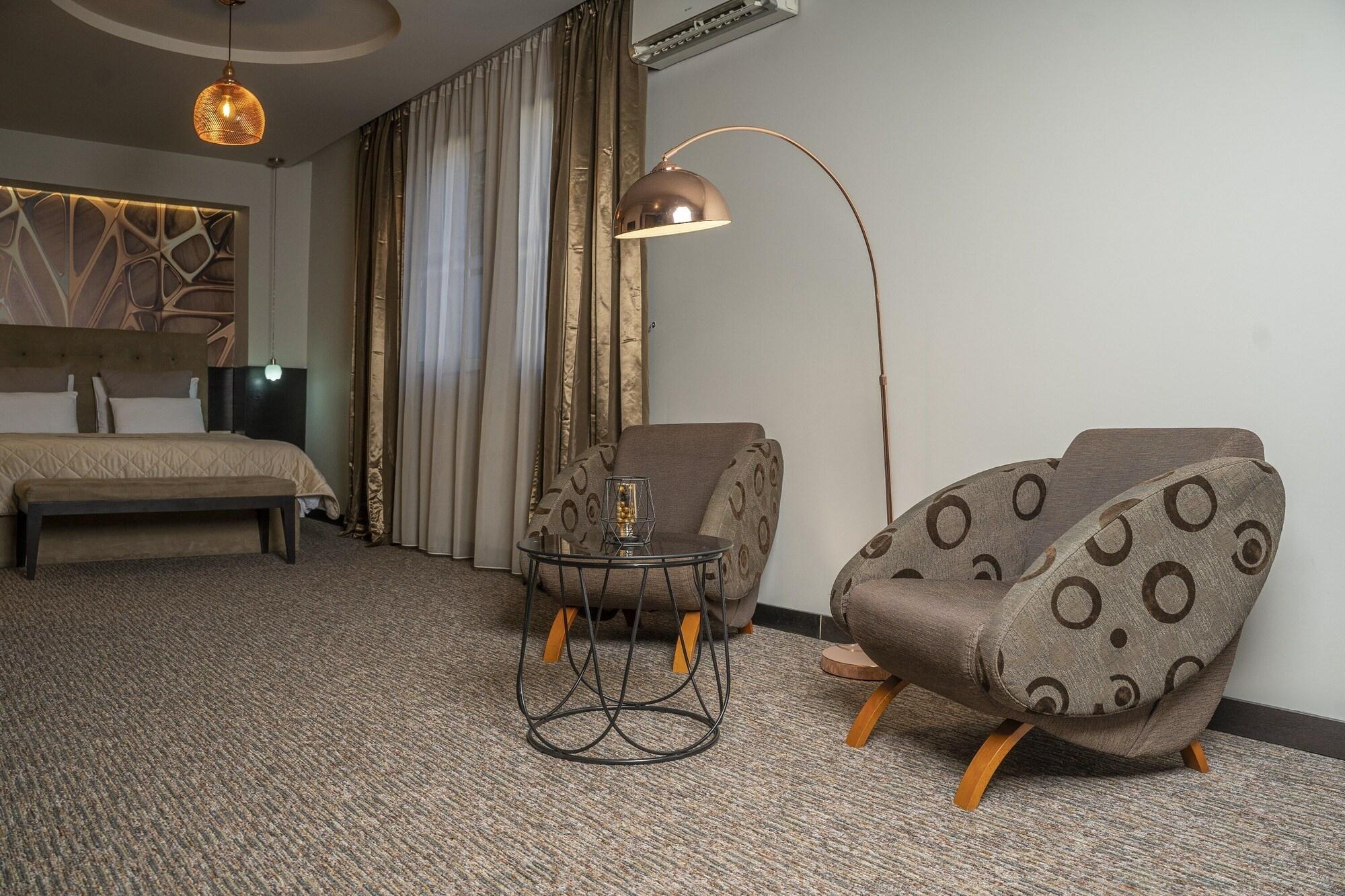 Akacija Luxury Suites Beograd Ngoại thất bức ảnh